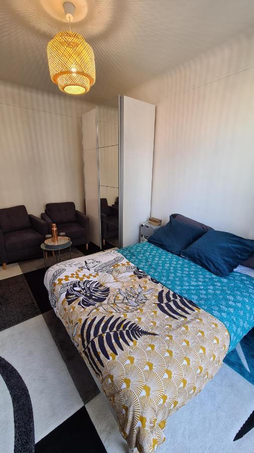 Residence Cosy, Chambre Privee Non Mitoyenne Avec Serrure Dans Un Appartement De 50 M Carres Коломб Экстерьер фото